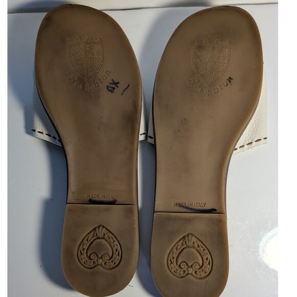 BRIGHTON Elliot Cream Tan Leather‎ Slide Sandals Charm JAG01 Women's 9.5 - Picture 12 of 15